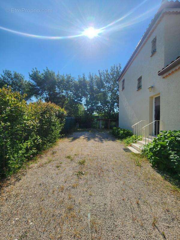 Maison traditionnelle 134 m² sur terrain de 877 m², sans vis-à-vis - photo 5