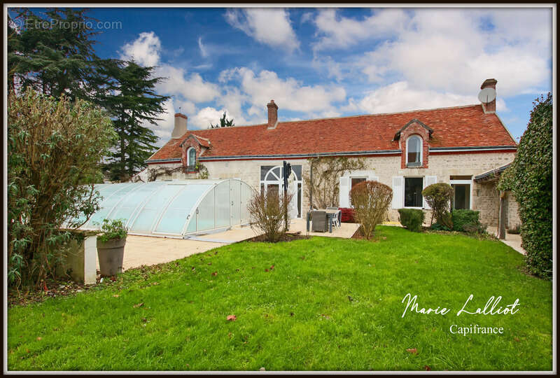 Propriété Pierres apparentes, 242m², 5 chambres, Dortoir enfant et mezzanine, Loiret, Piscine, Jacuzzi, Terrain de tennis, Garag - photo 29