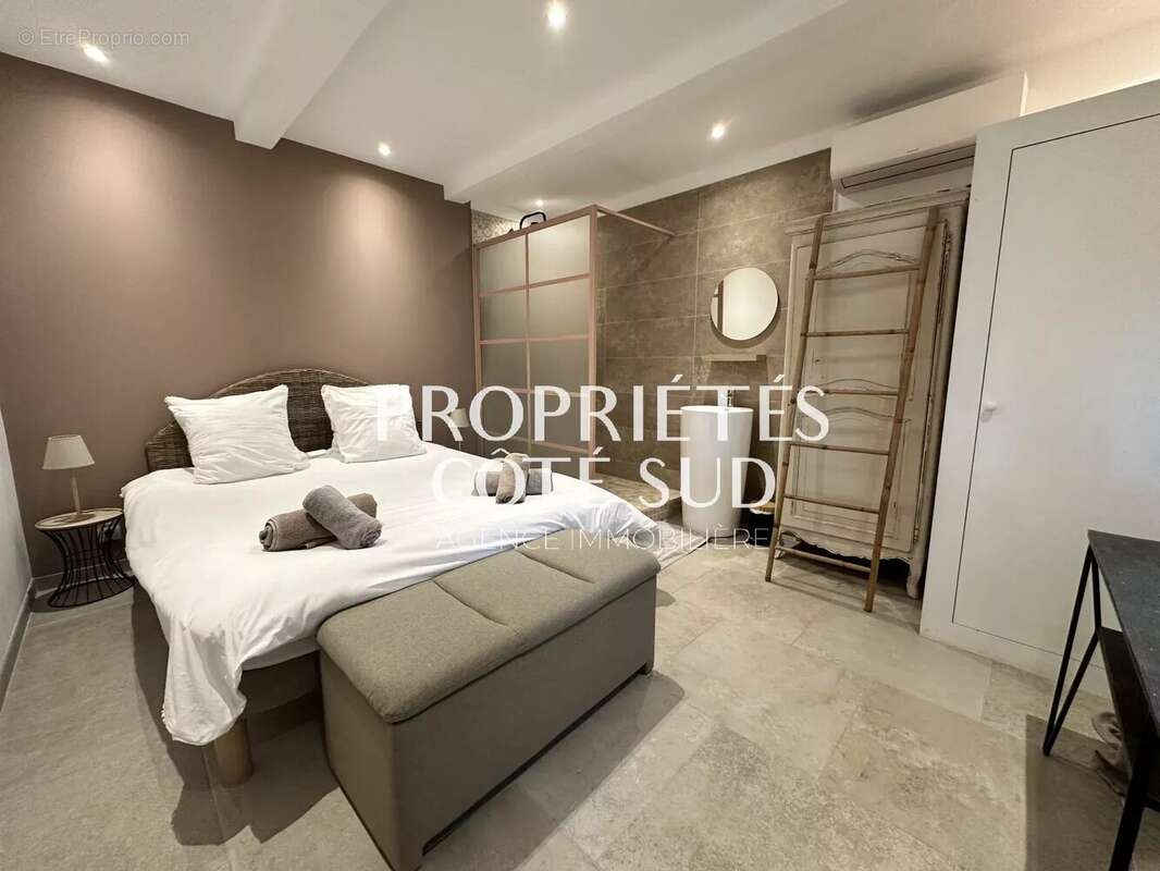 Maison à MONTFAUCON