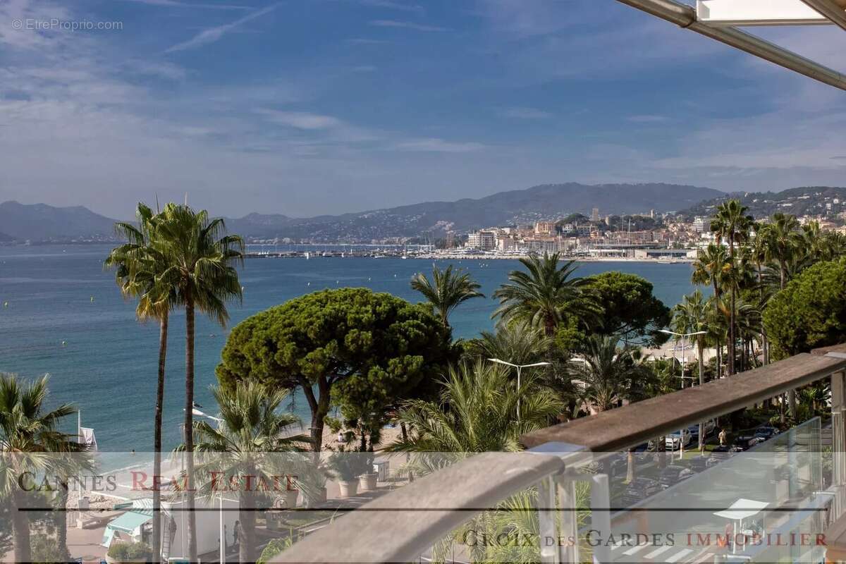 Appartement à CANNES