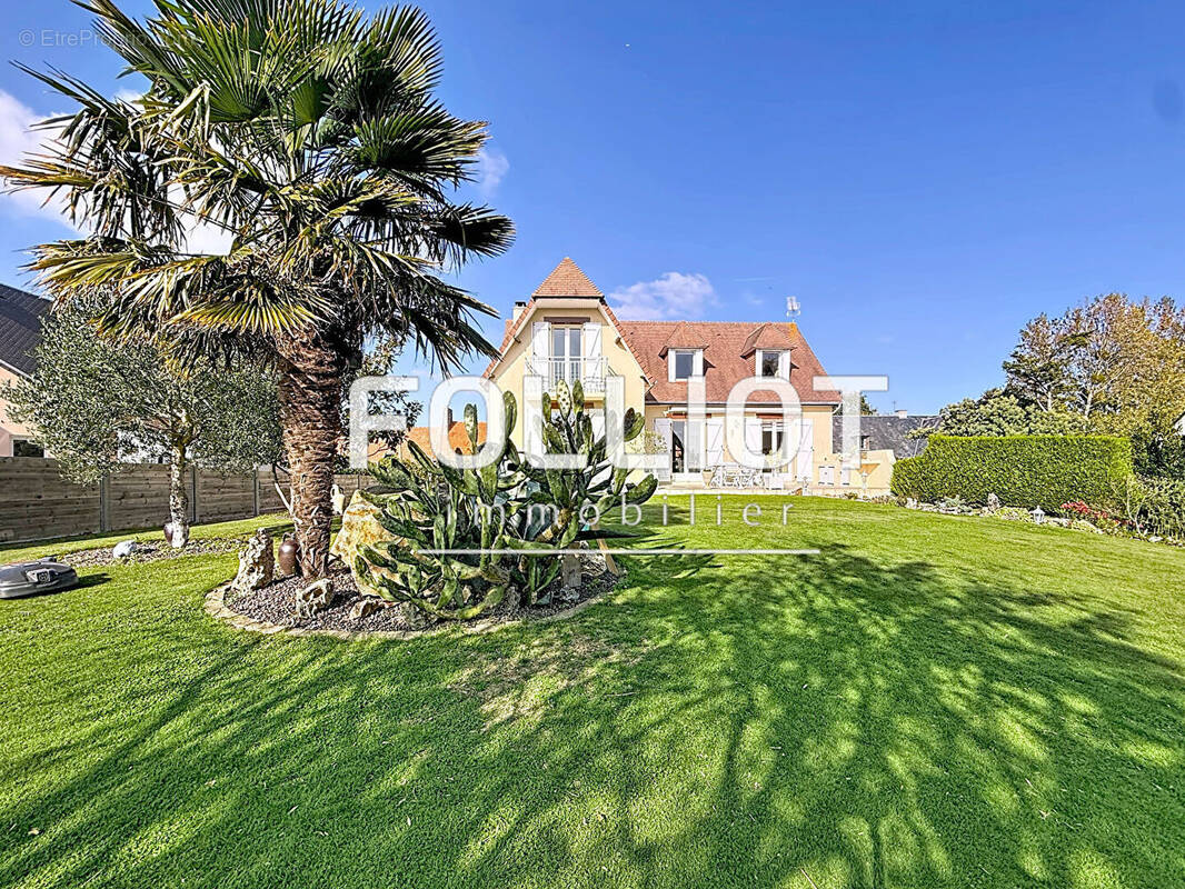 Maison à SAINT-PAIR-SUR-MER