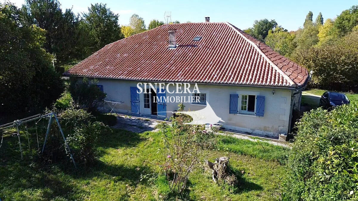 Maison à TOCANE-SAINT-APRE