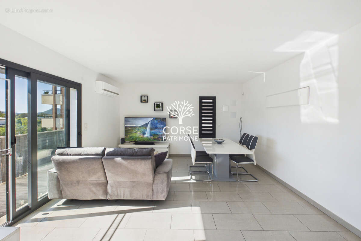 Appartement à PORTO-VECCHIO