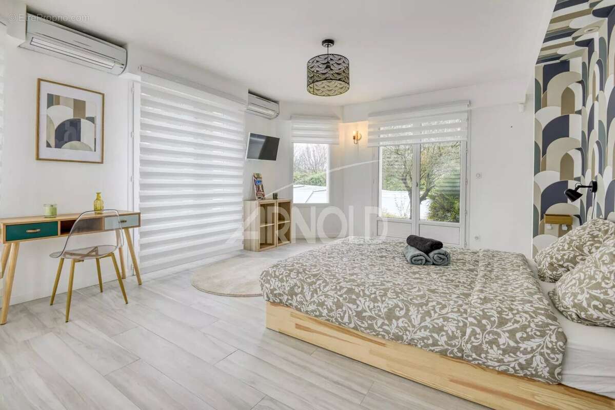 Maison à LA CHAPELLE-SUR-ERDRE