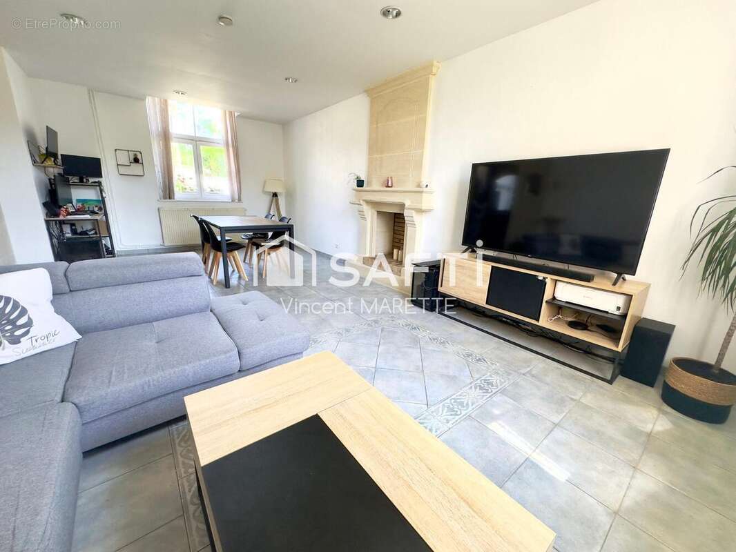 Photo 2 - Appartement à SAINT-MAXIMIN