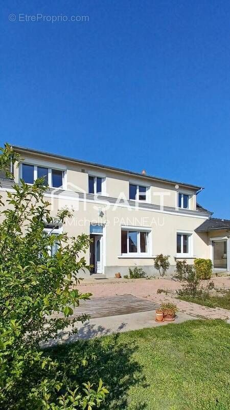 Photo 1 - Maison à LA FLECHE