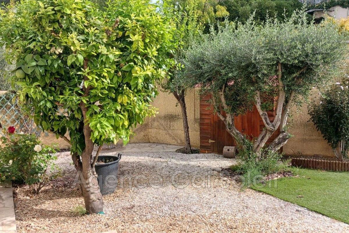 Maison à THEZAN-LES-BEZIERS