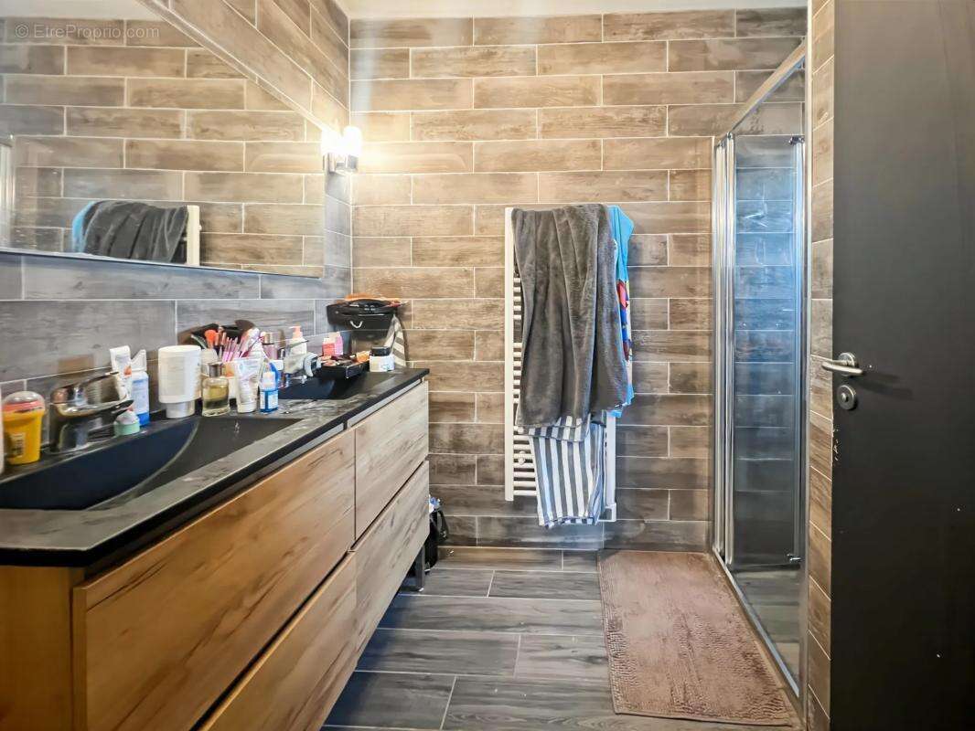 Maison à VILLENAVE-DE-RIONS