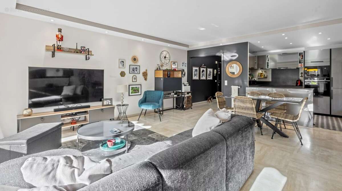 Appartement à LE CANNET
