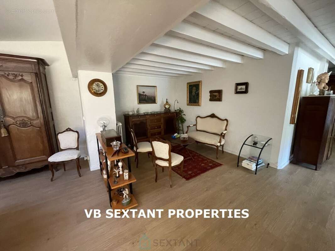 Maison à LATRESNE