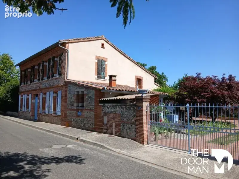 Photo Maison à Longages au prix de 428 000€