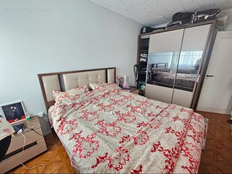 Appartement à RIS-ORANGIS