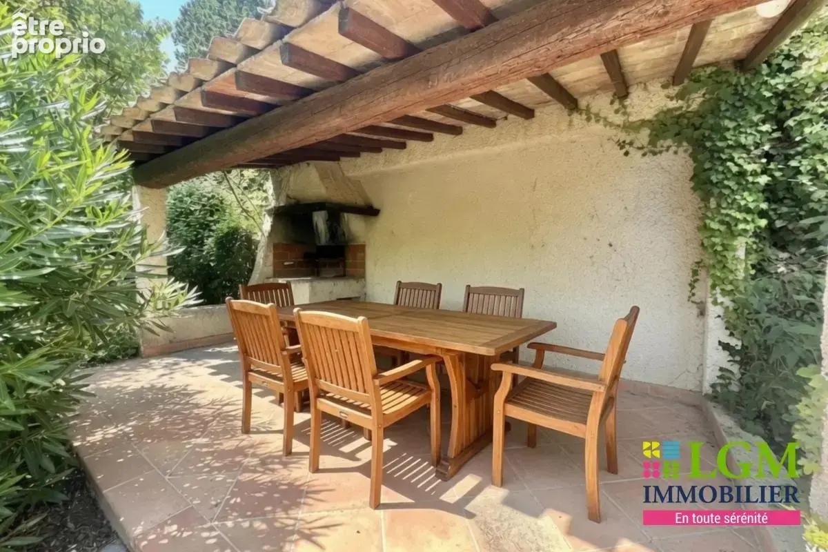 NÎMES - Magnifique maison familiale - photo 7