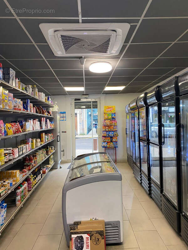 Commerce à AUBAGNE
