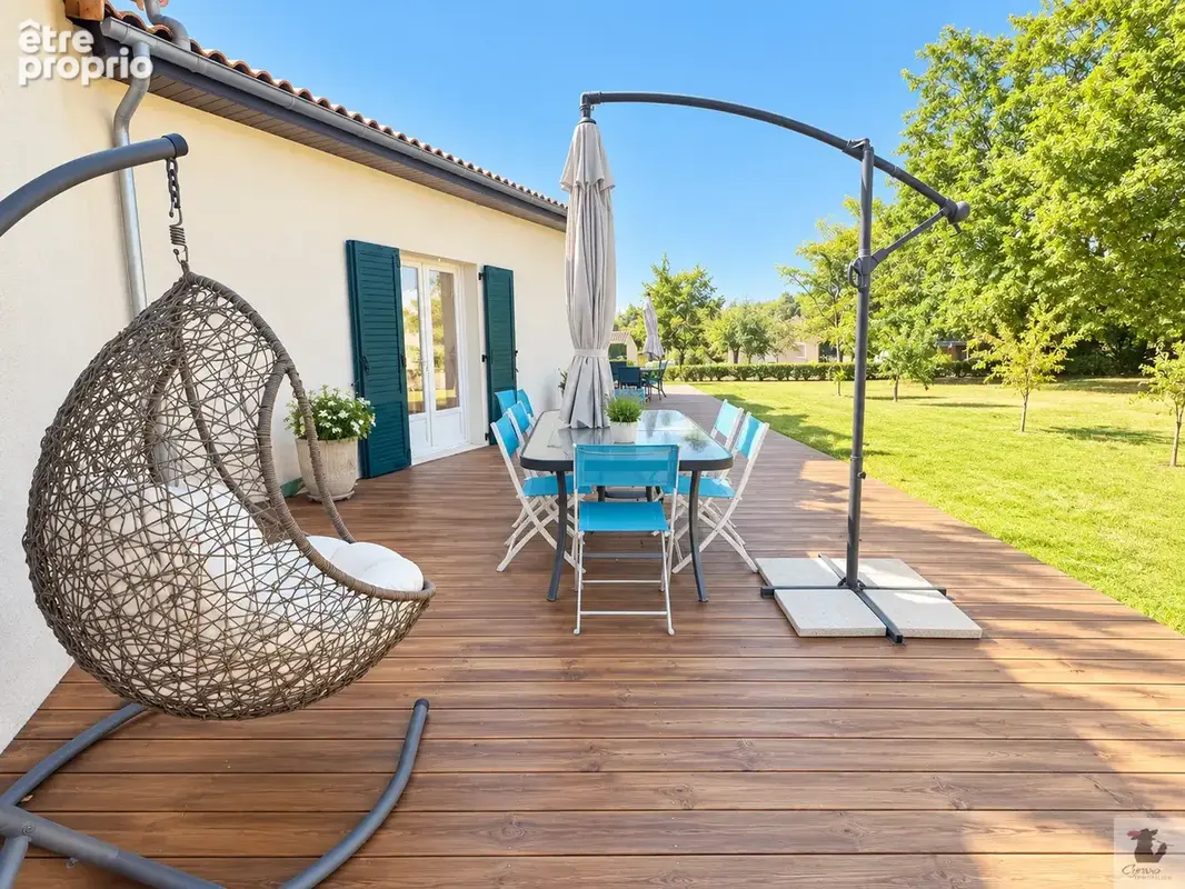 Maison d'exception - 205 m2- position dominante - aucun travaux - photo 2