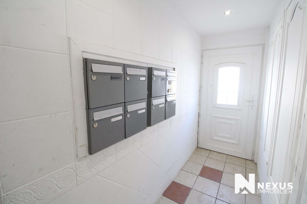 Appartement 80 m² à Radepont  - photo 2