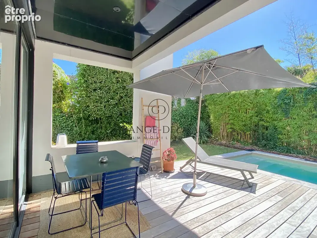 Maison d'architecte en R+1 avec jardin, piscine et stationnements - CAUDÉRAN - photo 14