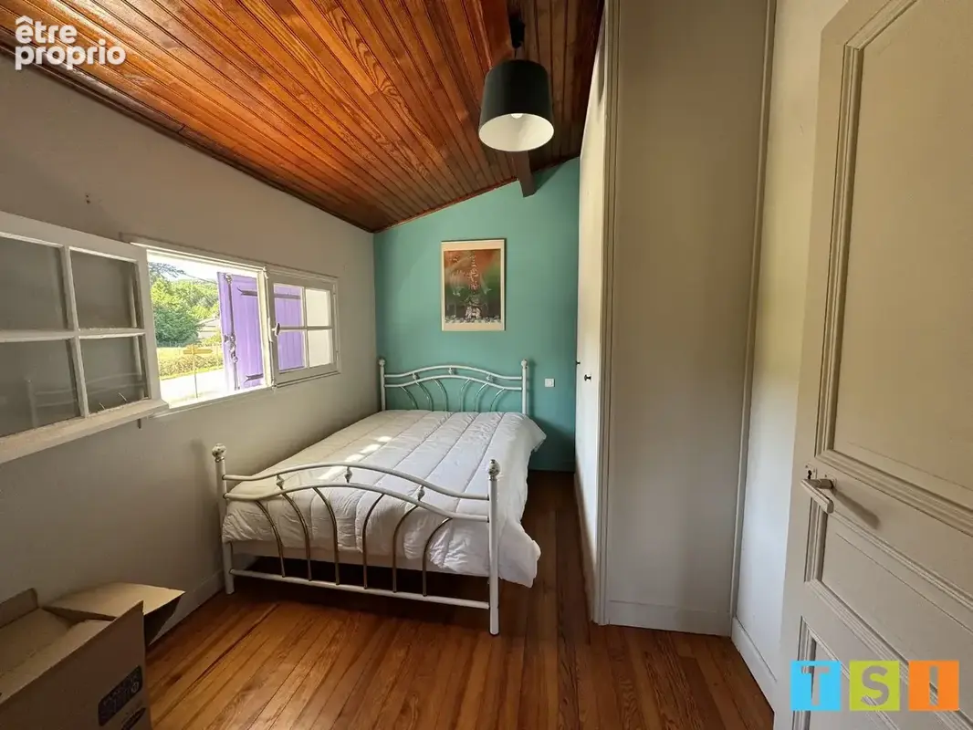 Propriété 135m² sur 1772 m² de terrain arboré et clos - photo 9