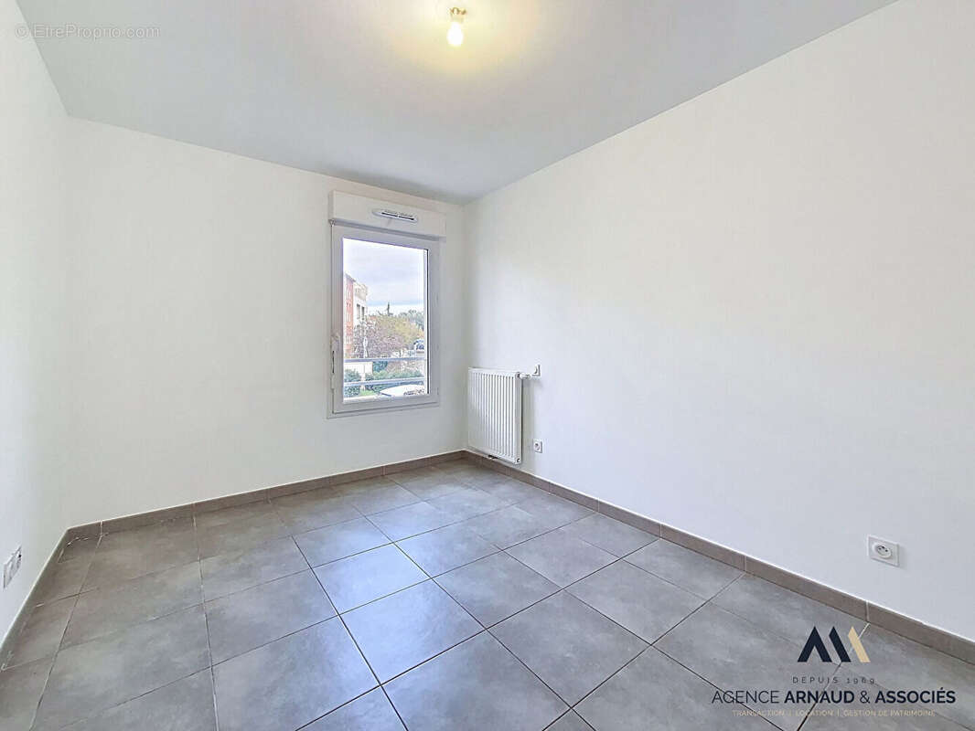 Appartement à SAINT-CYR-SUR-MER