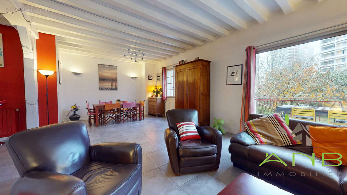 Maison 188 m² à Begles  - photo 4