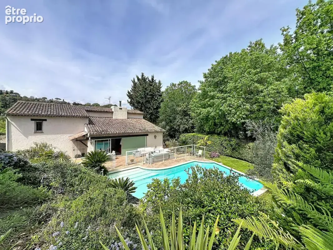 Belle Bastide familiale au sein d’un domaine privé - photo 11