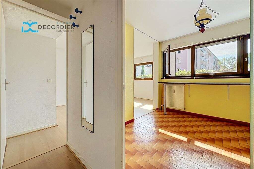 Appartement T2 de 43 m² à rénover - photo 13
