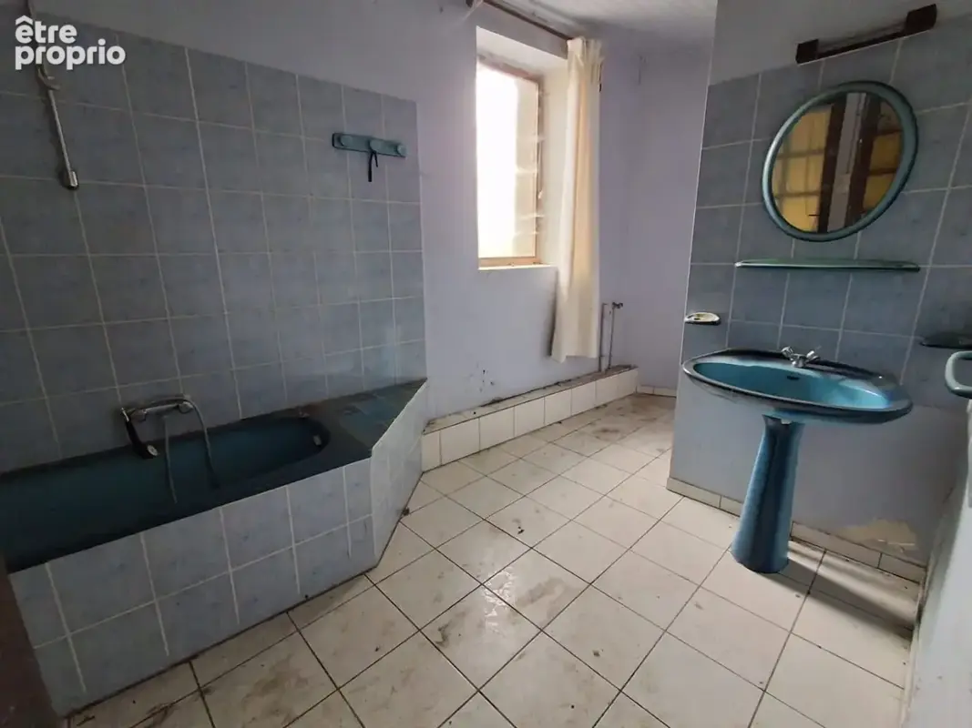 Maison 91 m² à Saint-Paul  - photo 7