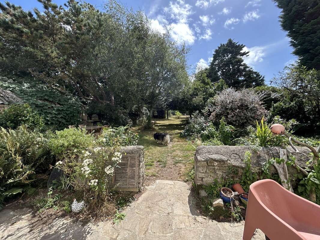 Maison à BEUZEC-CAP-SIZUN