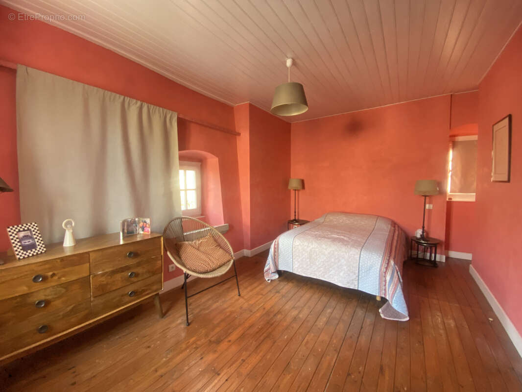 Maison à TALMONT-SAINT-HILAIRE