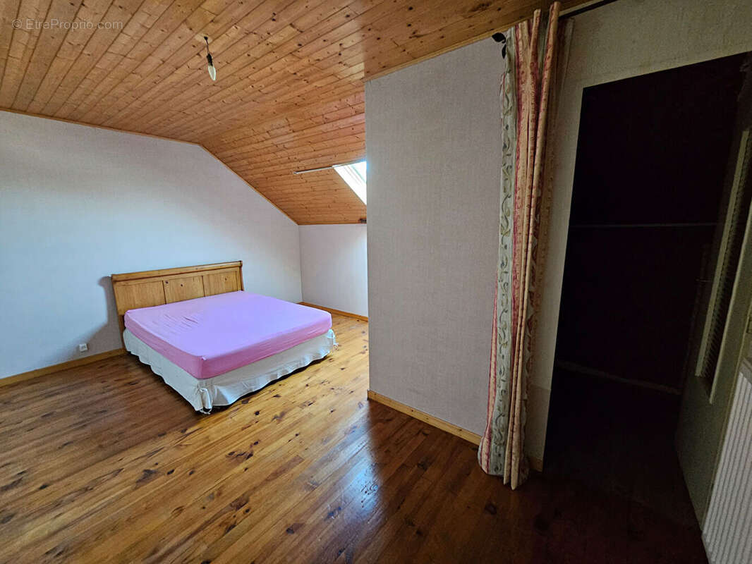 Maison à LE PONT-DE-BEAUVOISIN