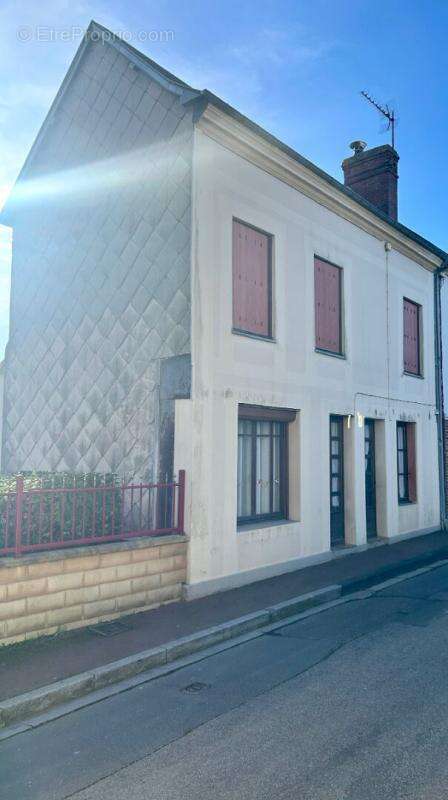 Maison à BEUZEVILLE