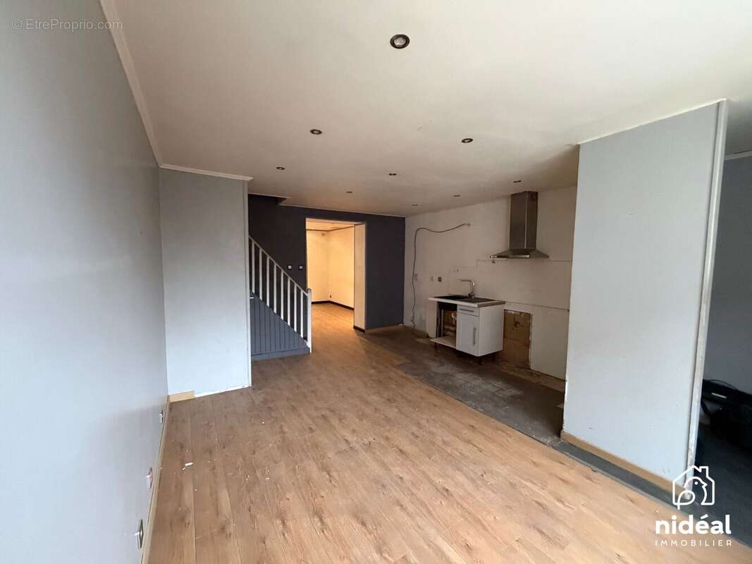 Maison à LE QUESNOY