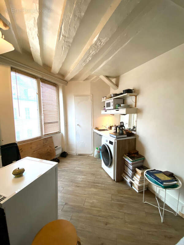 Appartement à PARIS-6E