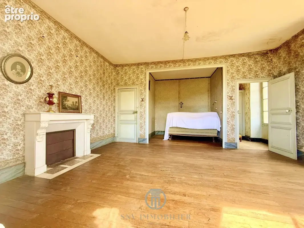 Propriété rare avec maison de maître, corps de fermé loué, tourelle et de nombreuses dépendances - photo 16