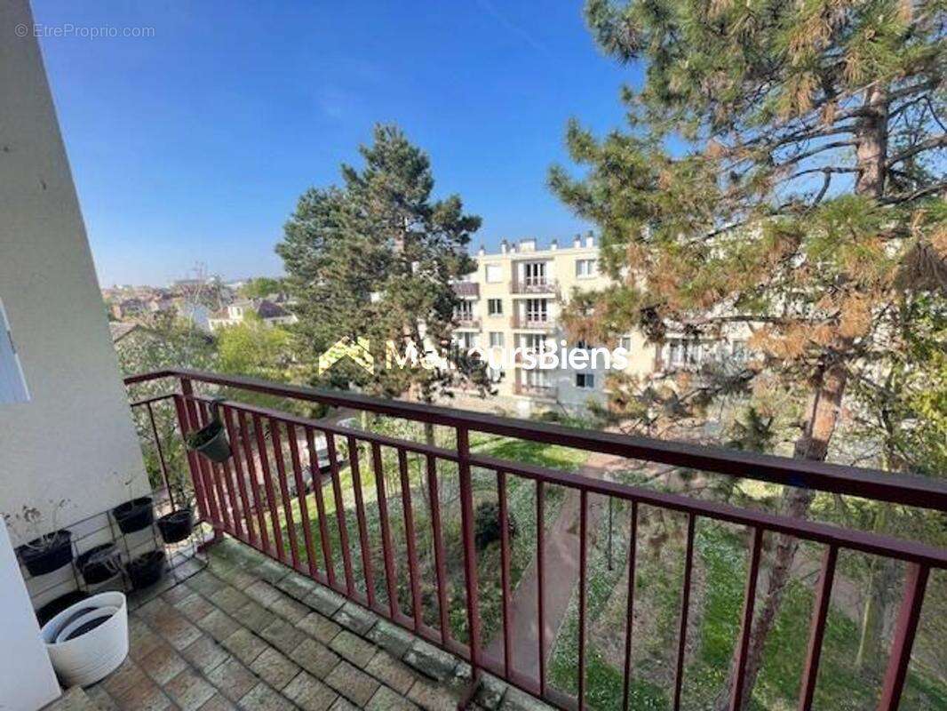 Appartement à ERMONT