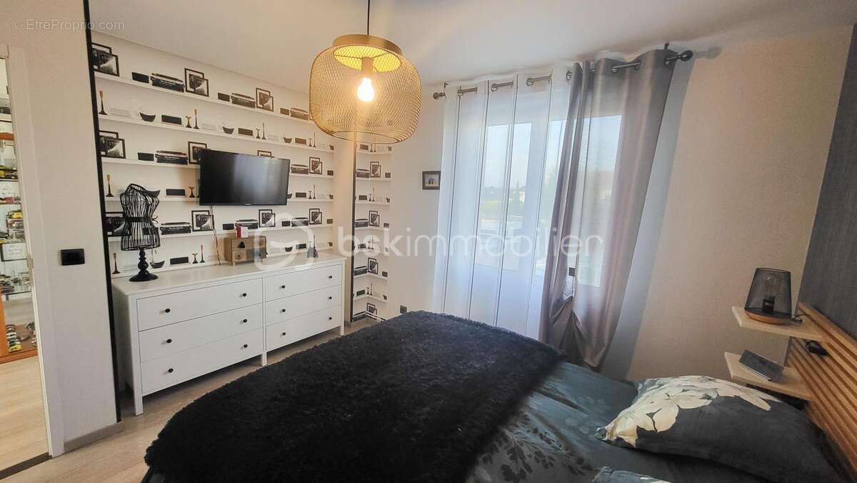 Maison à ISLES-SUR-SUIPPE