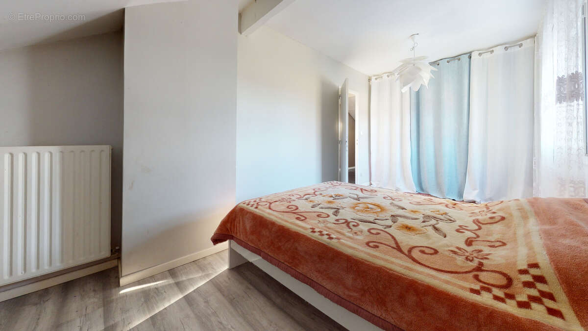 Maison à LANTENNE-VERTIERE