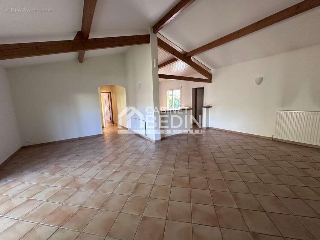 Maison à SAINT-MEDARD-EN-JALLES