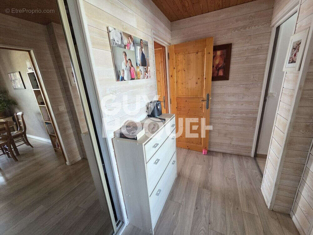 Appartement à ROSNY-SOUS-BOIS