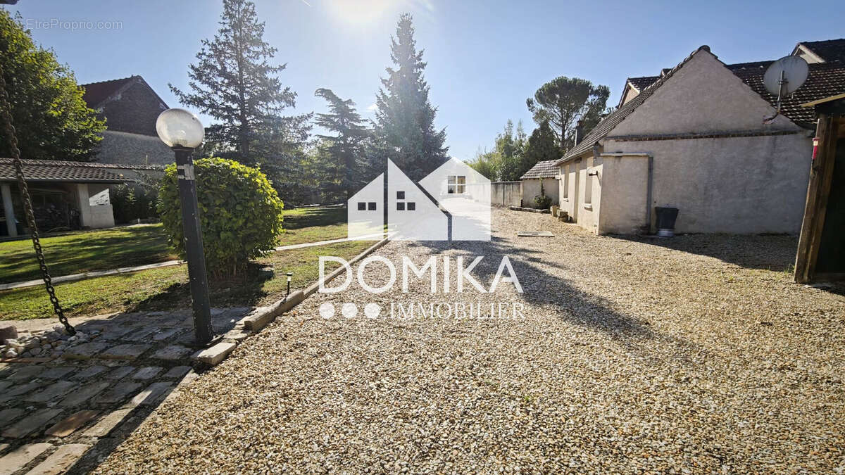 Maison à EZY-SUR-EURE