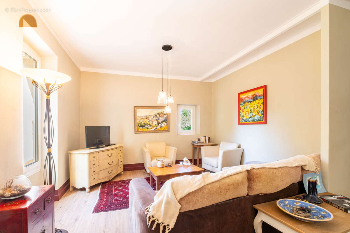 Maison à SAINT-MARCELLIN-LES-VAISON