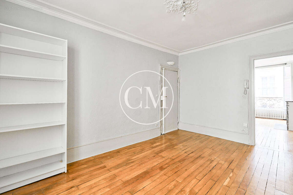 Appartement à VERSAILLES