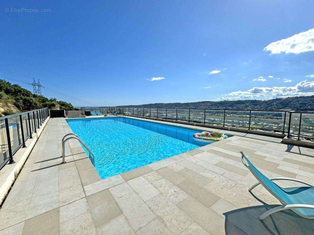 Propriété de Prestige à Vendre à Nice sur la Colline de Crémat - photo 17