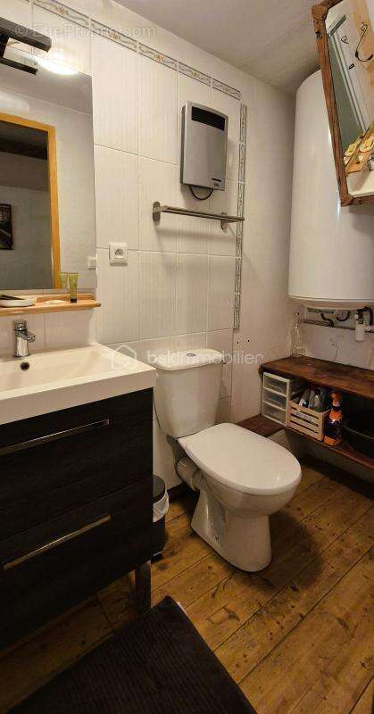 Appartement à COLMARS