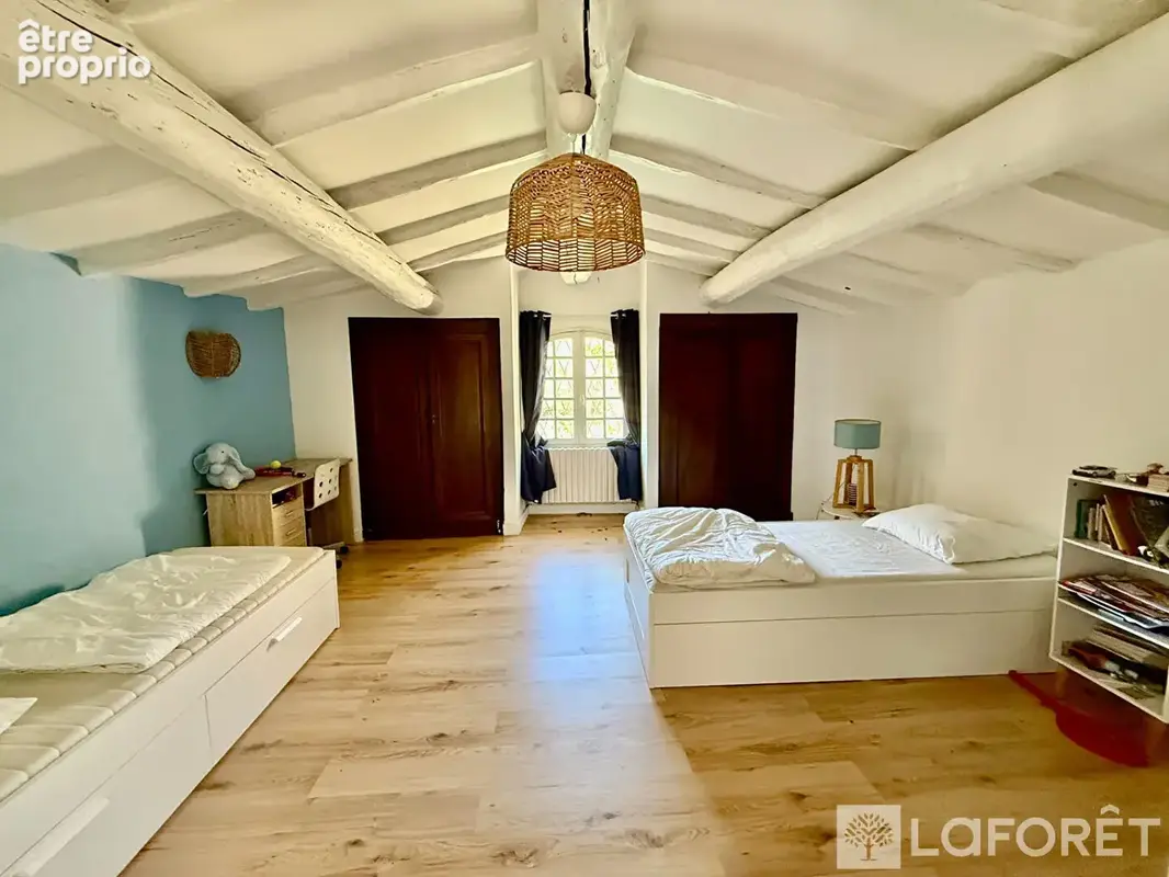 Maison de caractère avec location indépendante en supplément, piscine et 8 chambres ( 6 + 2) - photo 13