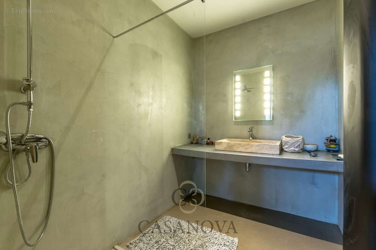 Maison à SAINT-GELY-DU-FESC