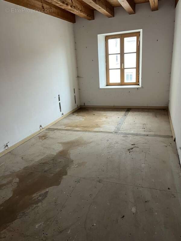 Appartement à AVRICOURT