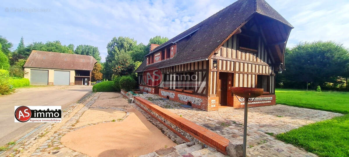 Maison à ENVERMEU