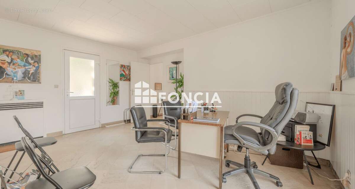 Appartement à VERSAILLES