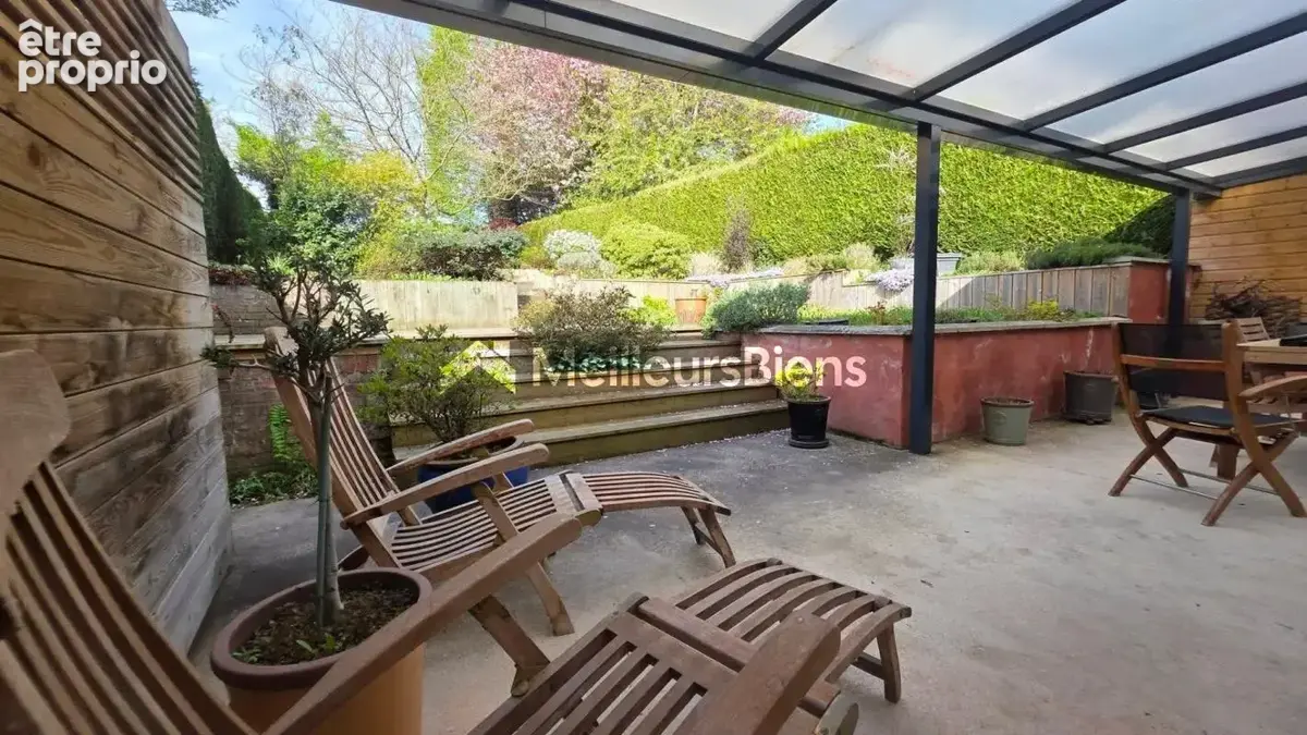 Maison 140 m² à Sebourg, jardin 579 m², 3 chambres et garage - photo 2